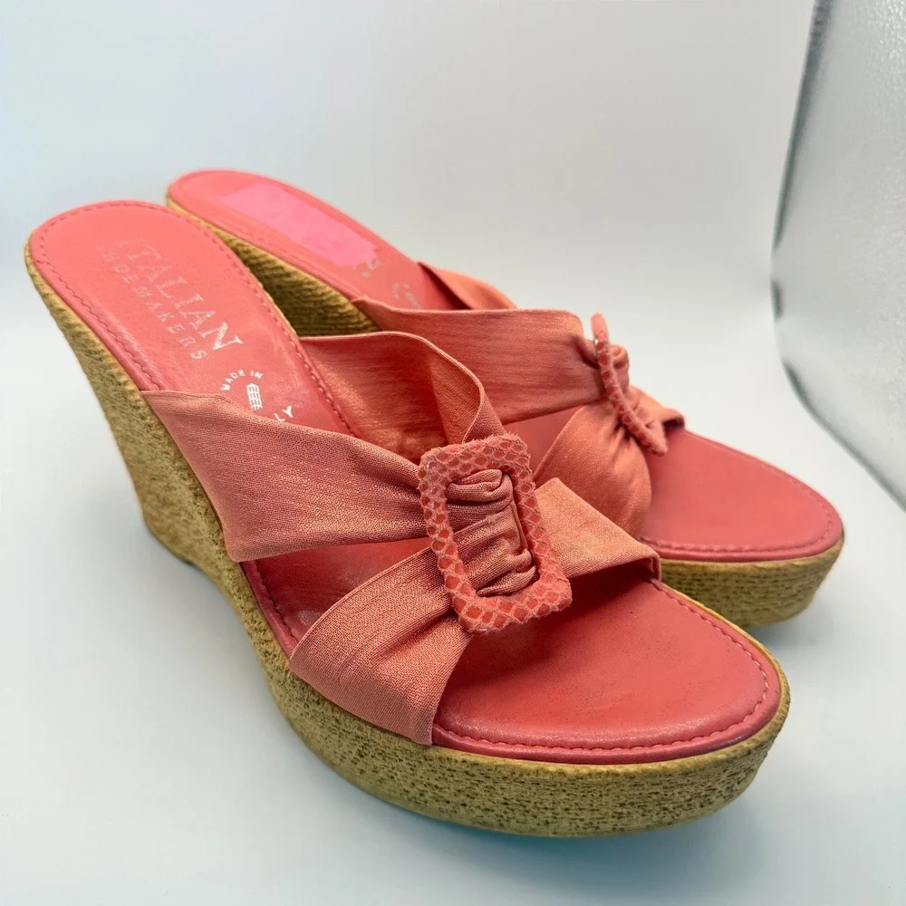 VTG Women's Italian Shoemakers Coral Pink Wedges Buckle Y2K Pumps SZ 10